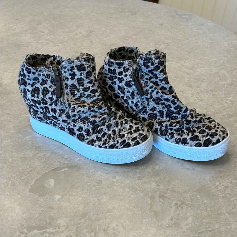 Not Rated Black and White Patterned Wedge Booties